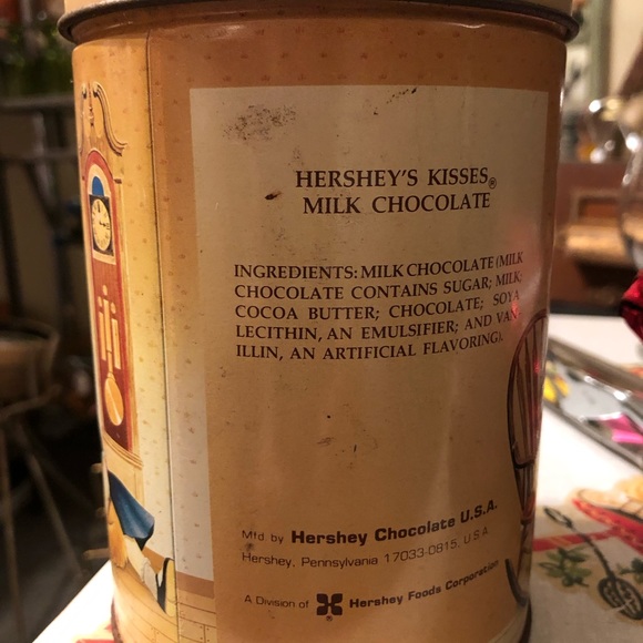 6773 Vintage 1990 Hershey Kisses Hometown Series Canister #5 Tin Box Chocolate - Picture 3 of 9